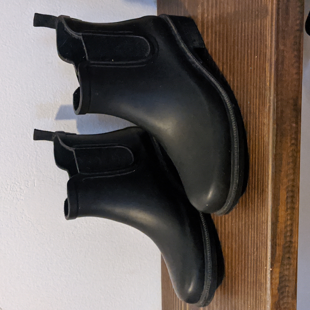 Madewell Chelsea rain boots